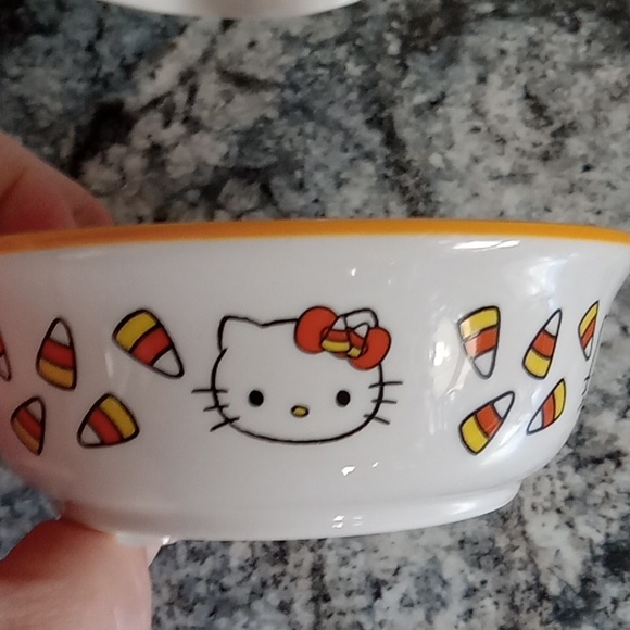 Hello Kitty Halloween Cat bowl New - Picture 4 of 5